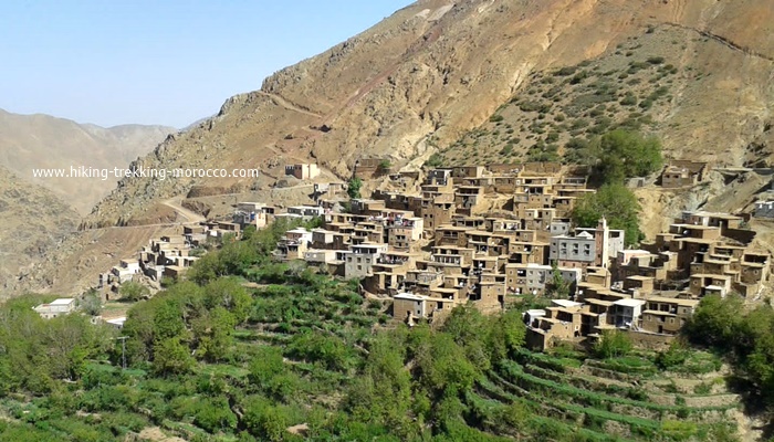 2 days walking in Berber villages Morocco